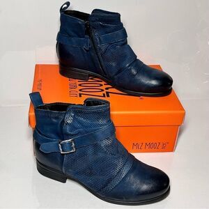 Miz Mooz Suzy Wide Width Leather Ankle Boots